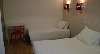 Hotel Les Corps Saints Avignon