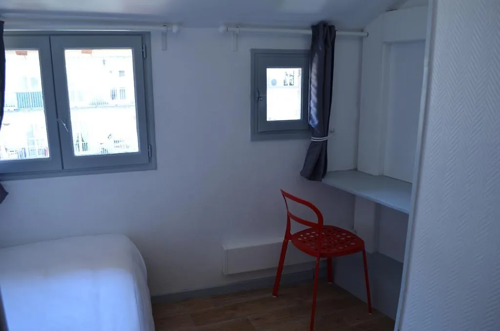 Hotel Les Corps Saints Avignon