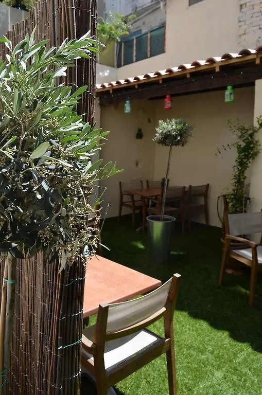 Hotel Les Corps Saints Avignon