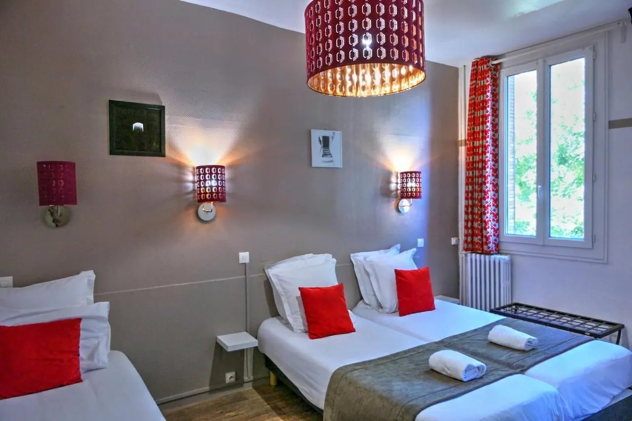 **  Hotel Les Corps Saints Avignon Frankrijk